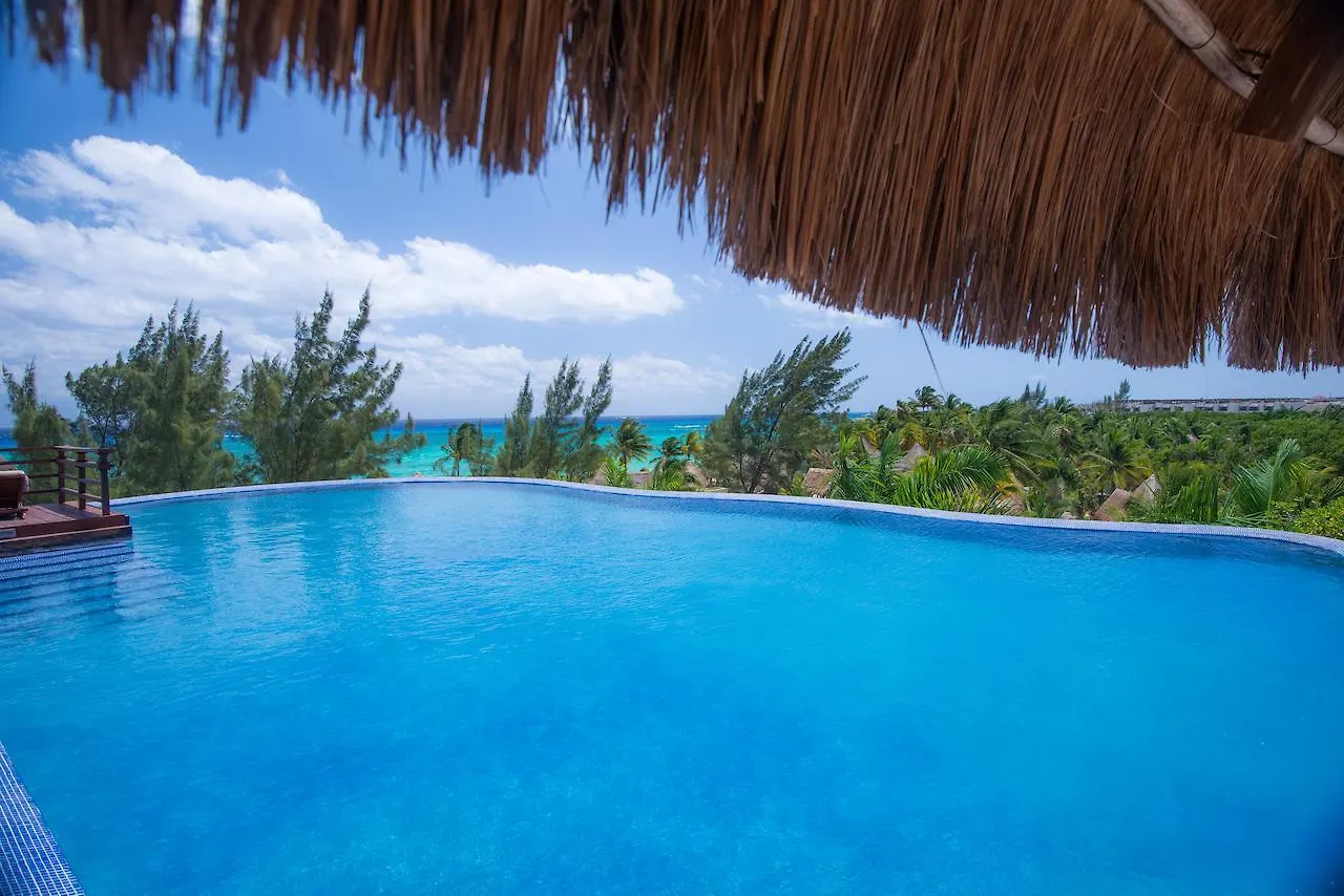 Secret Paradise Playa del Carmen