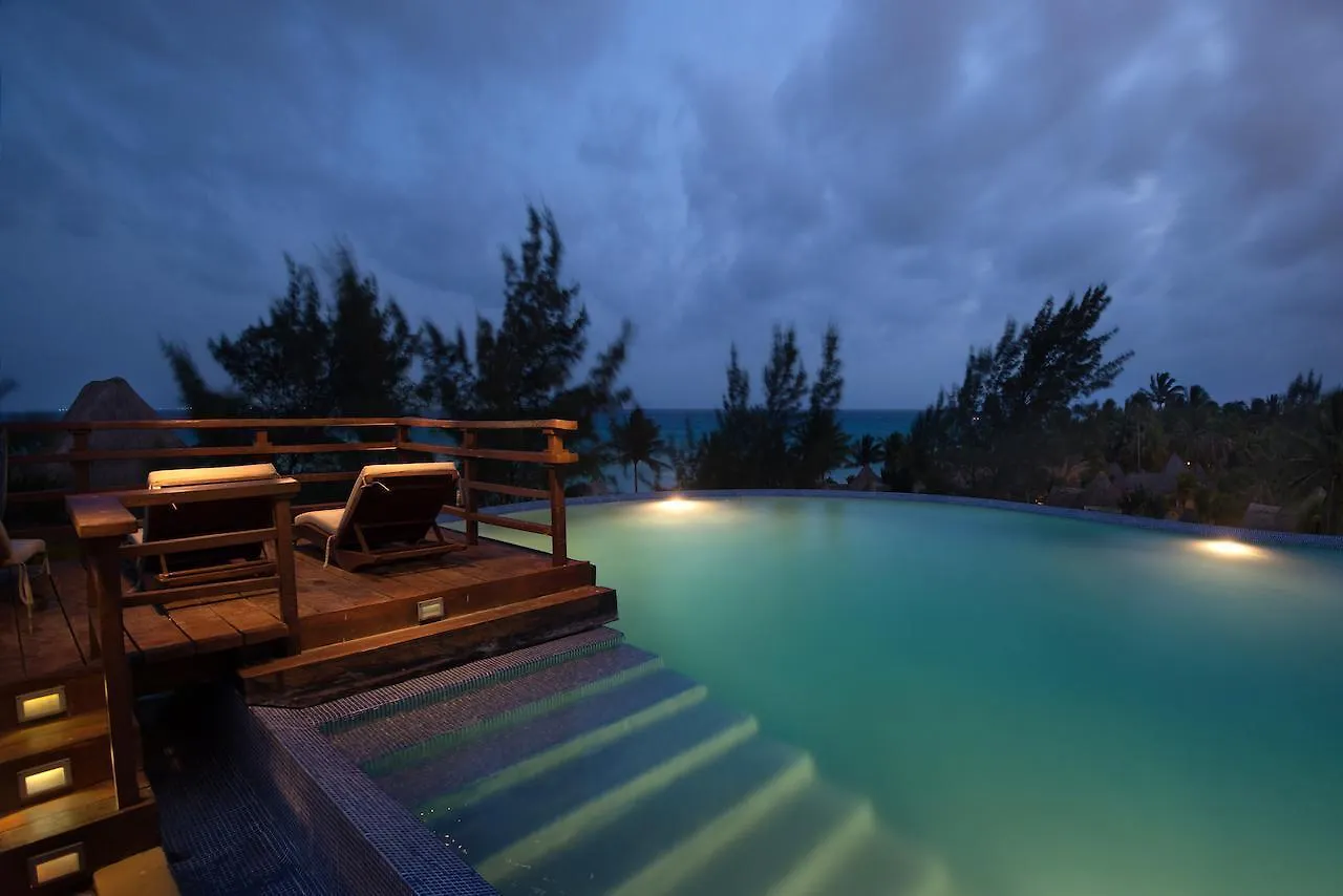 Secret Paradise Playa del Carmen